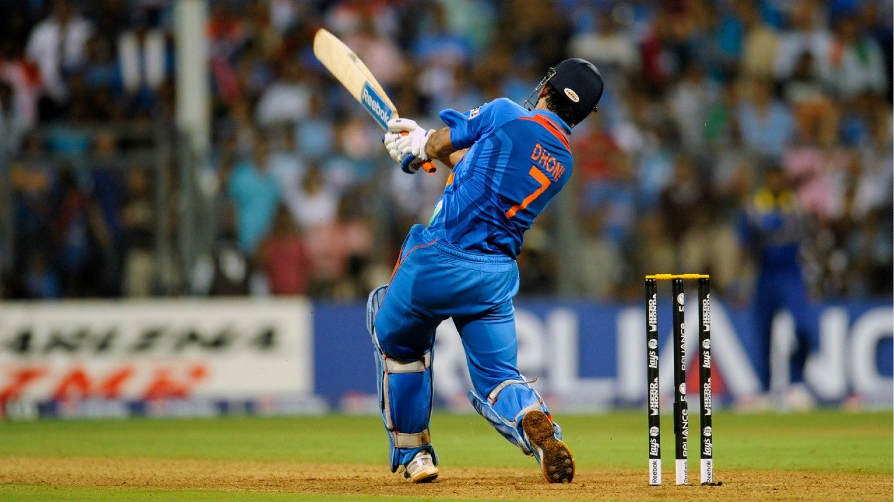 2011 world cup winning captain ms dhoni