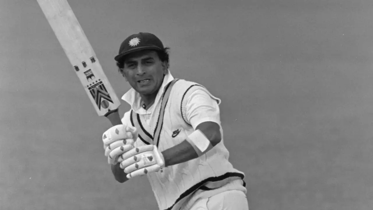Sunil Gavaskar only indian odi captain lost 7 consecutive matches 