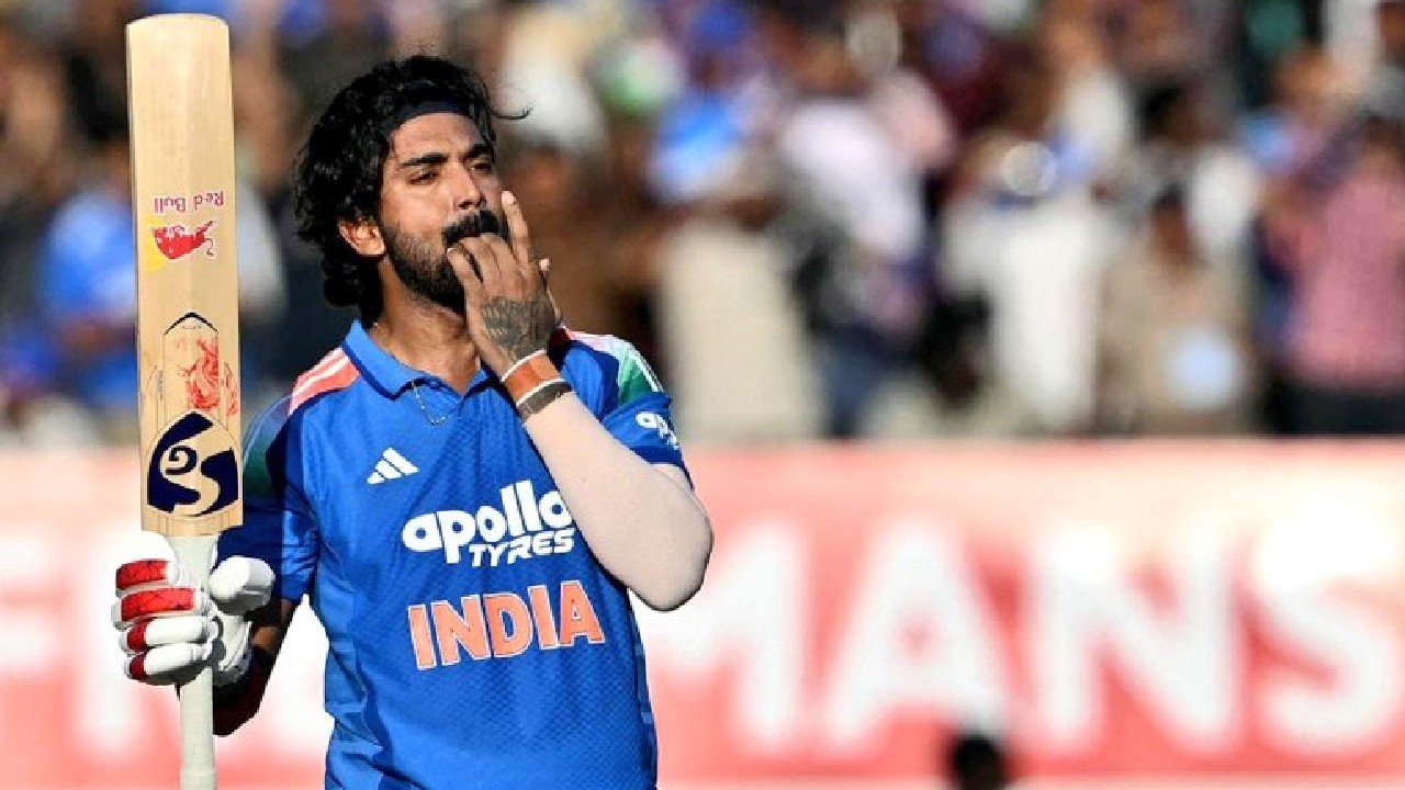 KL Rahul achieved against New Zealand what only 5 Indian batsmen had managed to do before him.